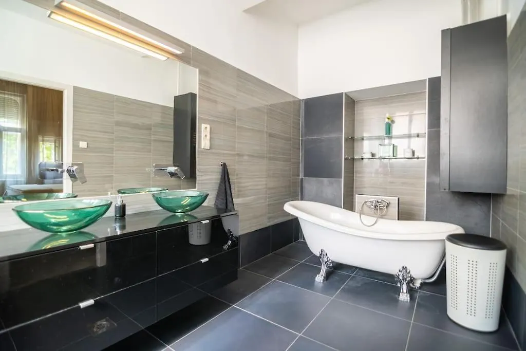 Apartment Elegant Opera Residence Budapest Hungary