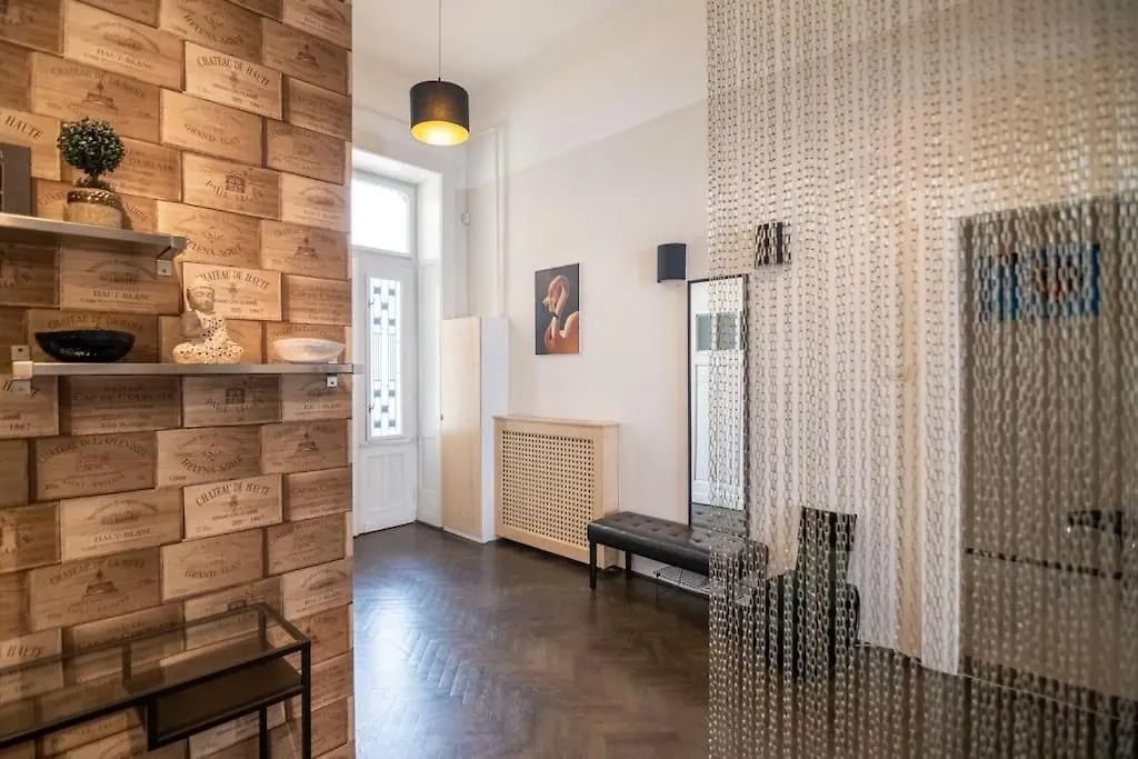 Elegant Opera Residence Budapest